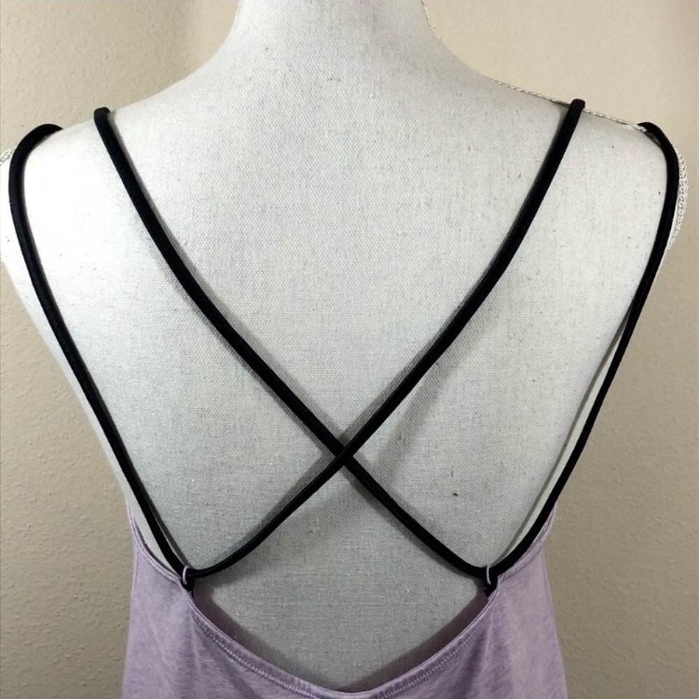 Lululemon- BREEZY TANK HEATHERED - B7